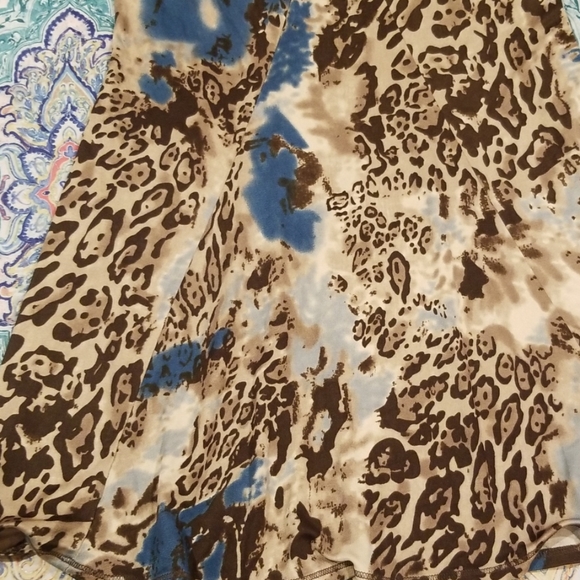 Printed sleeveless blouse - Picture 3 of 3